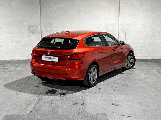 BMW 118i Business Edition 136pk 2022 (Origineel-NL) 1-serie F40, P-486-BZ