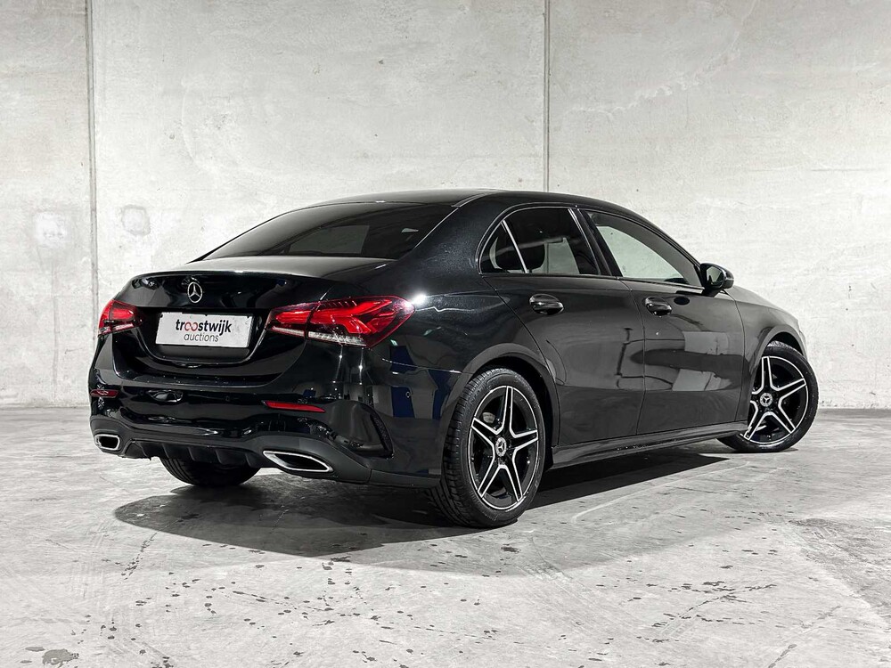Mercedes-Benz A180 Limousine Premium Plus 136PS 2020, R-276-VV