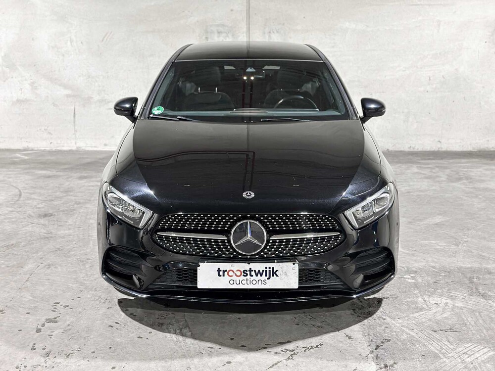 Mercedes-Benz A180 Limousine Premium Plus 136PS 2020, R-276-VV
