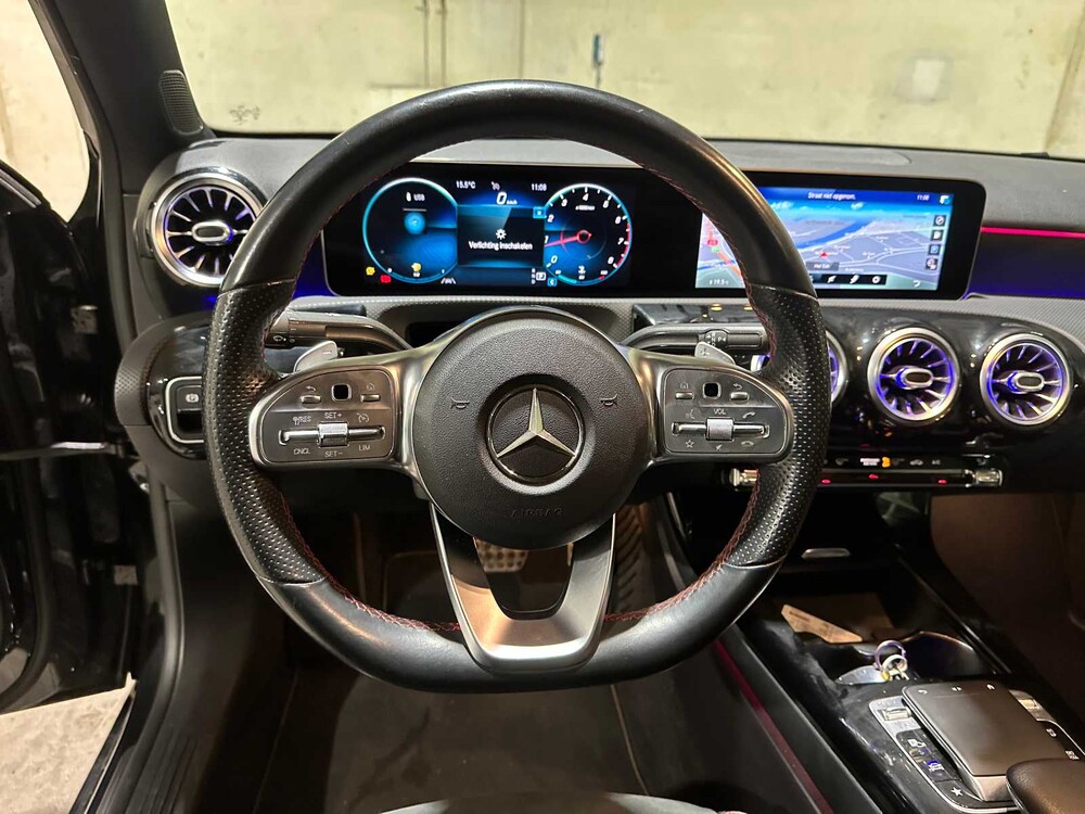 Mercedes-Benz A180 Limousine Premium Plus 136PS 2020, R-276-VV