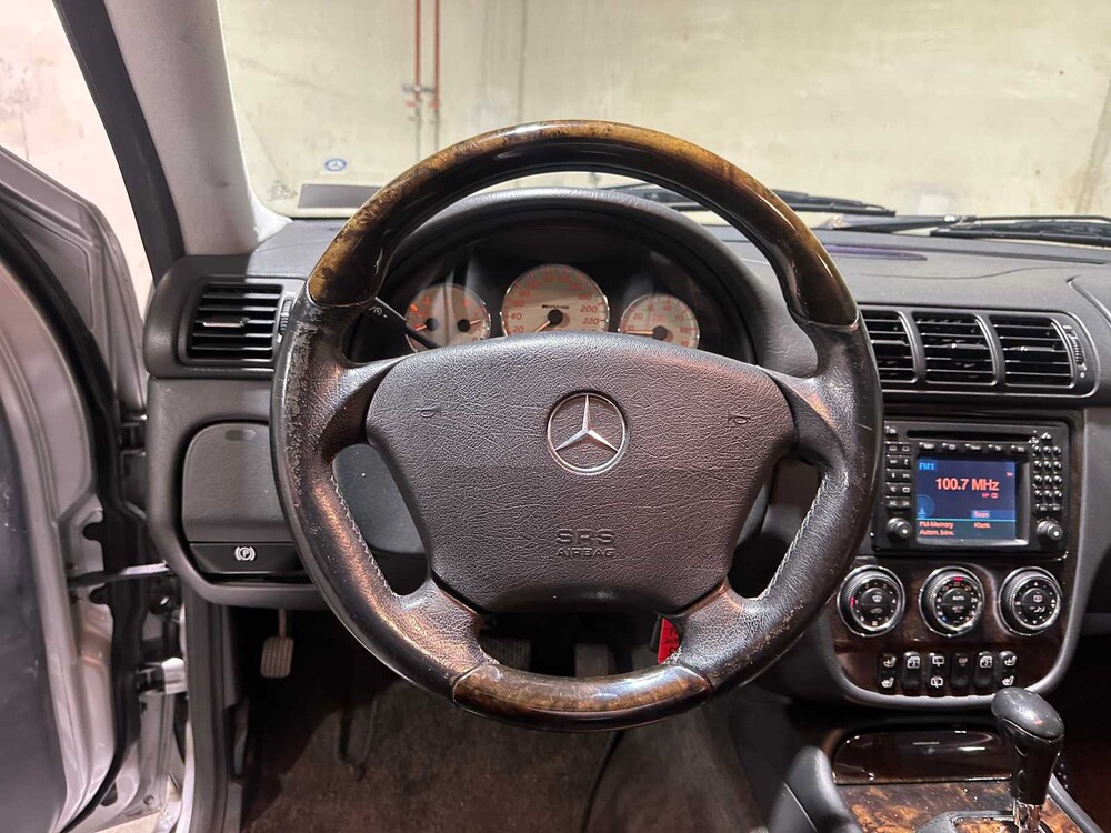 Mercedes-Benz ML55 AMG 5.5 V8 (MwSt) 347PS 2003 M-Klasse, NL-Kennzeichen Youngtimer