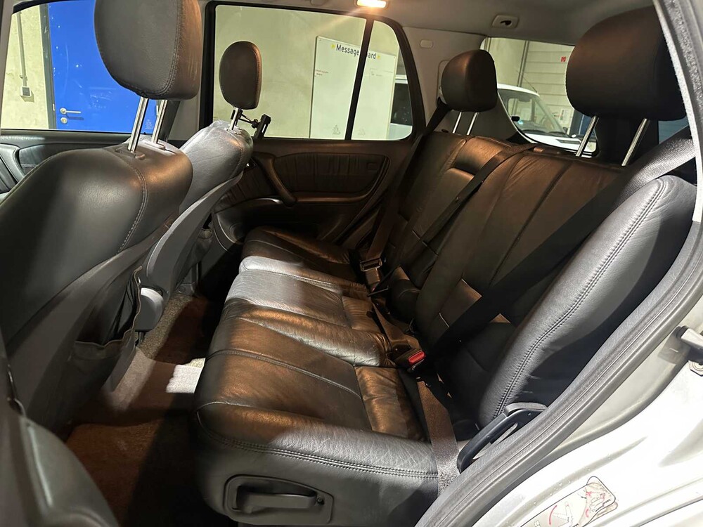 Mercedes-Benz ML55 AMG 5.5 V8 (MwSt) 347PS 2003 M-Klasse, NL-Kennzeichen Youngtimer