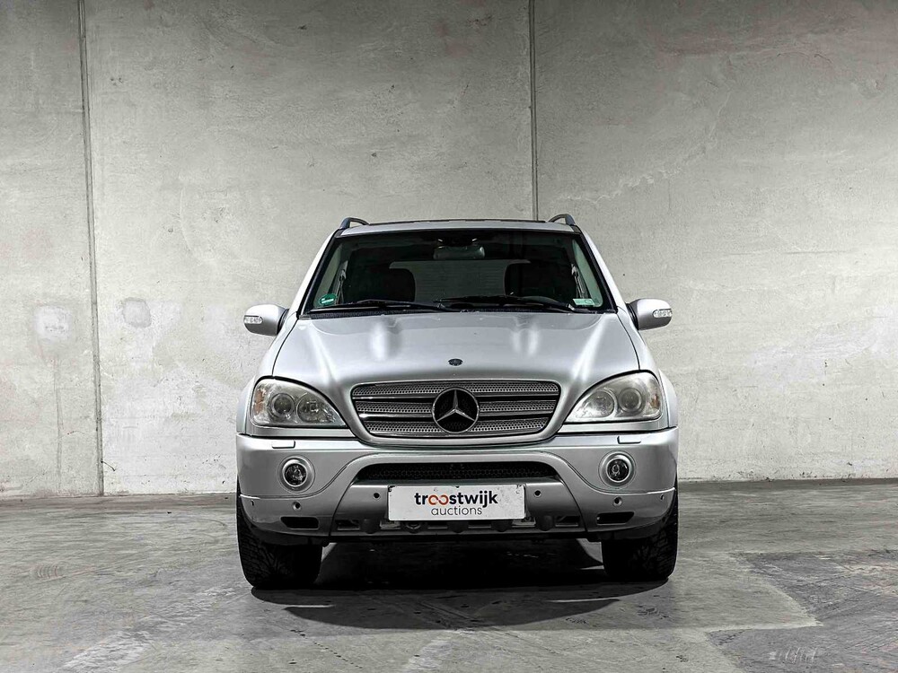 Mercedes-Benz ML55 AMG 5.5 V8 (MwSt) 347PS 2003 M-Klasse, NL-Kennzeichen Youngtimer