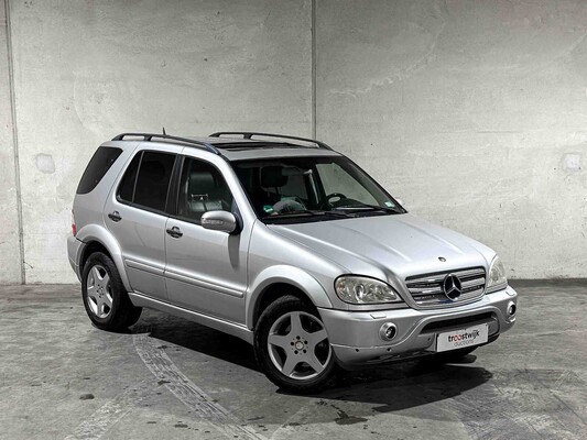 Mercedes-Benz ML55 AMG 5.5 V8 (MwSt) 347PS 2003 M-Klasse, NL-Kennzeichen Youngtimer