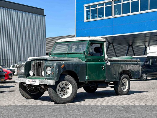 Luxus-, Sport- und Oldtimer in Tiel