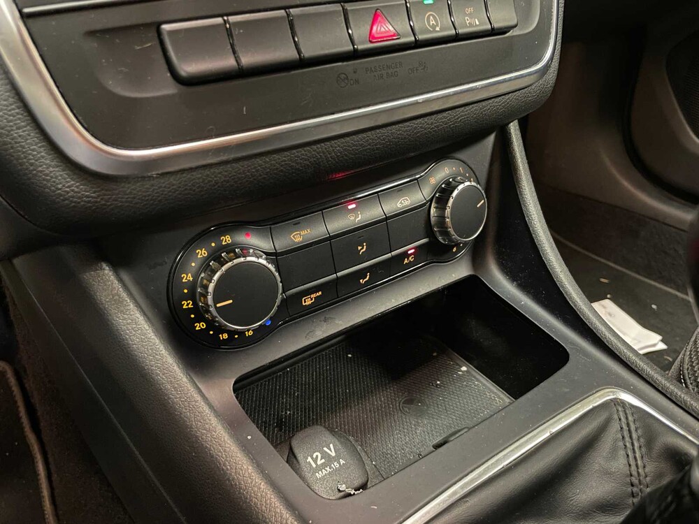 Mercedes-Benz CLA180 CDI Lease Edition 109 PS 2016 CLA-Klasse, HV-978-B