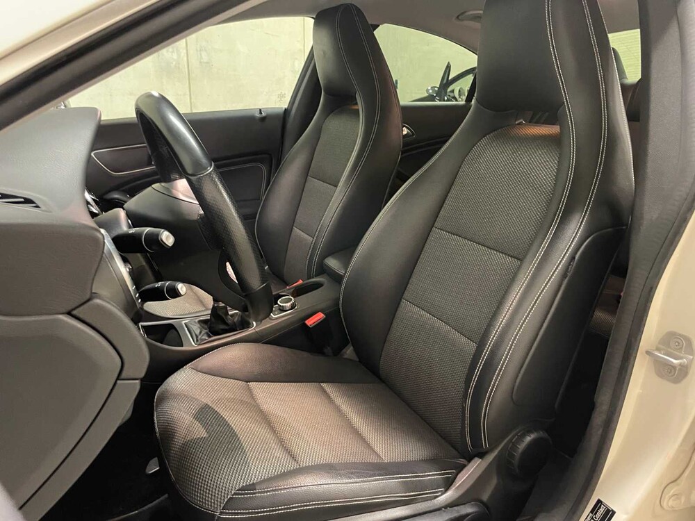 Mercedes-Benz CLA180 CDI Lease Edition 109 PS 2016 CLA-Klasse, HV-978-B