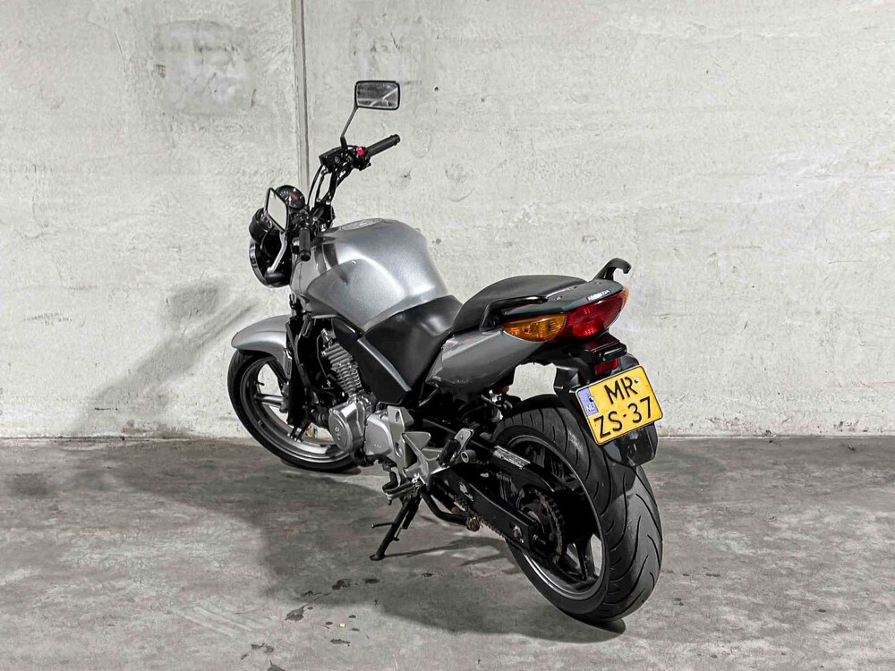 Honda CBF500 Naked 499cc 2007, MR-ZS-37 Tour Motorrad