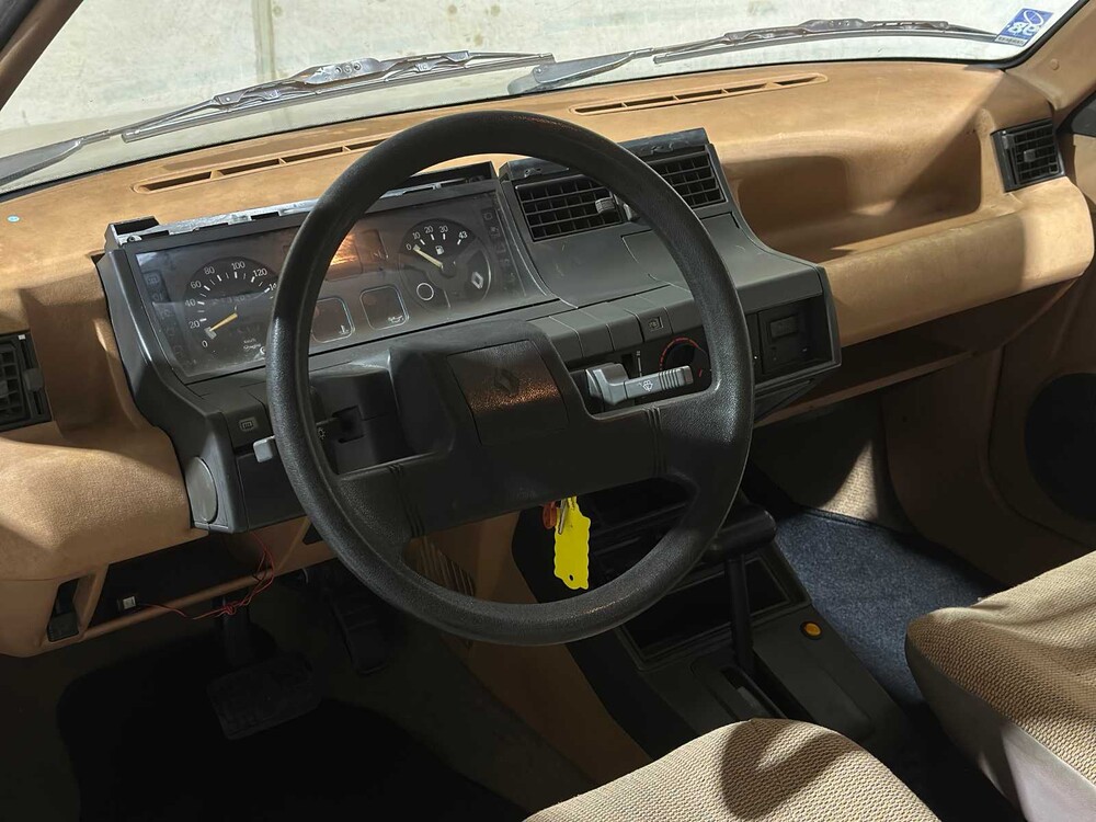 Renault 5 1.4 Cosmopolitan 67PS 1985, ND-70-FN