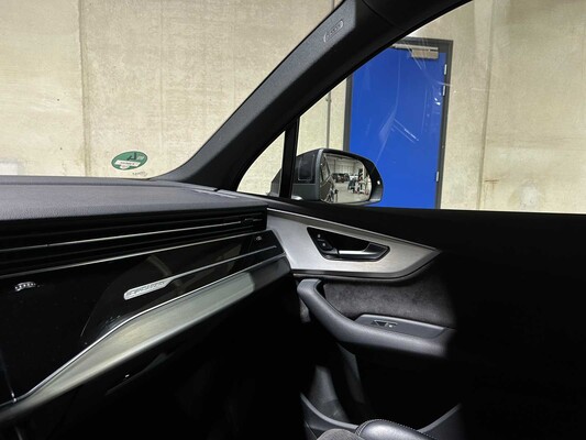 Audi Q7 55 TFSI e Quattro S-Line Pro Line Plus 340pk 2020, NL-Kenteken
