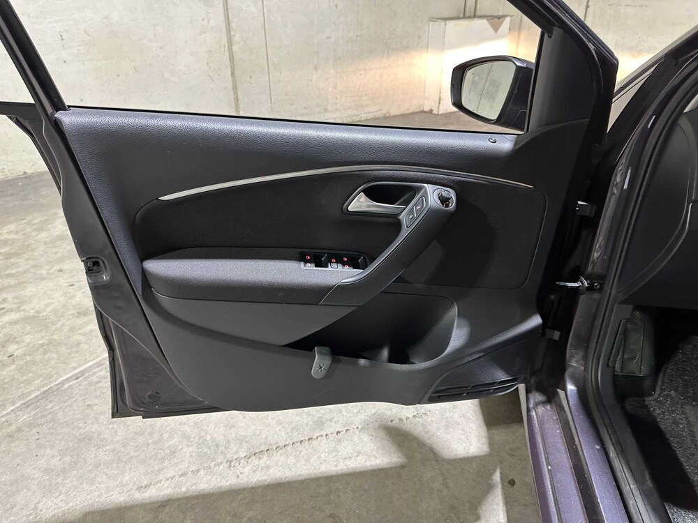 Volkswagen Polo 1.2 TSI Comfortline (Automaat) 90pk 2016, JK-564-N