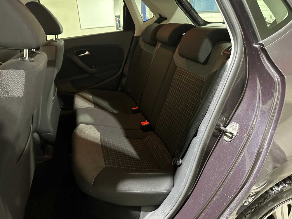 Volkswagen Polo 1.2 TSI Comfortline (Automaat) 90pk 2016, JK-564-N