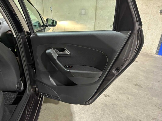Volkswagen Polo 1.2 TSI Comfortline (Automatic) 90hp 2016, JK-564-N