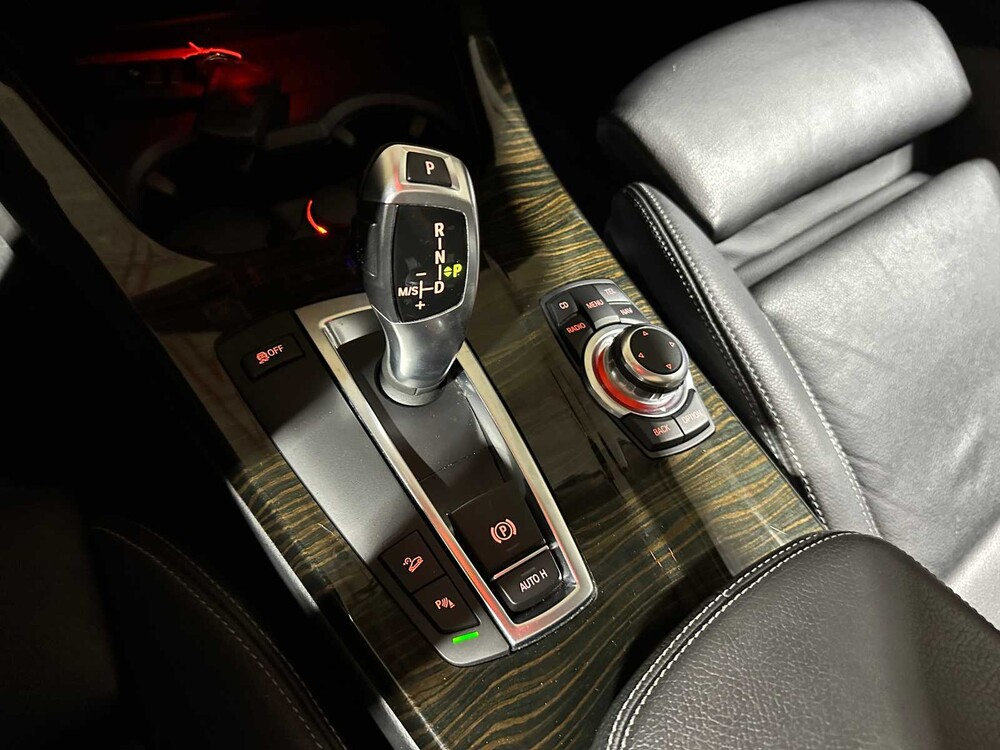 BMW X3 xDrive20d High Executive 184pk 2011, 46-SNN-5