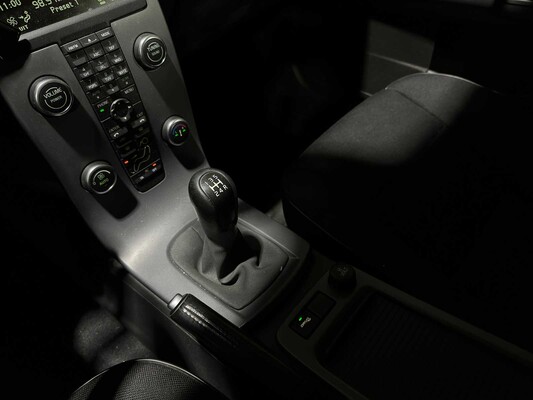 Volvo C30 1.6D S/S Kinetic 109hp 2010, 33-LFS-5