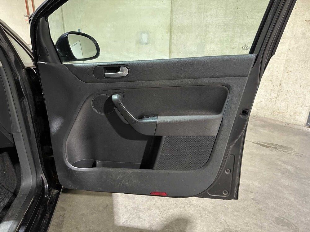 Volkswagen Golf Plus 1.6 FSI Sportline 116pk 2005, 60-RR-FH