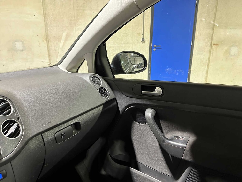 Volkswagen Golf Plus 1.6 FSI Sportline 116pk 2005, 60-RR-FH