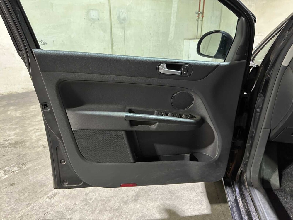 Volkswagen Golf Plus 1.6 FSI Sportline 116pk 2005, 60-RR-FH