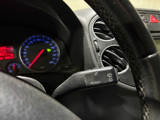 Volkswagen Golf Plus 1.6 FSI Sportline 116hp 2005, 60-RR-FH