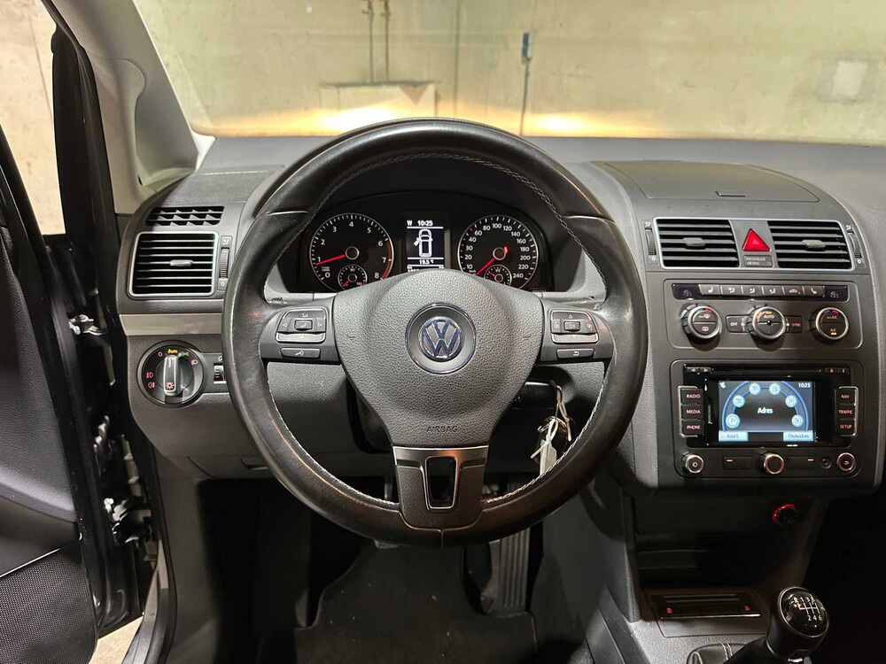 Volkswagen Touran 1.4 TSI Comfortline 7-Pers 140pk 2013, 8-TGK-22