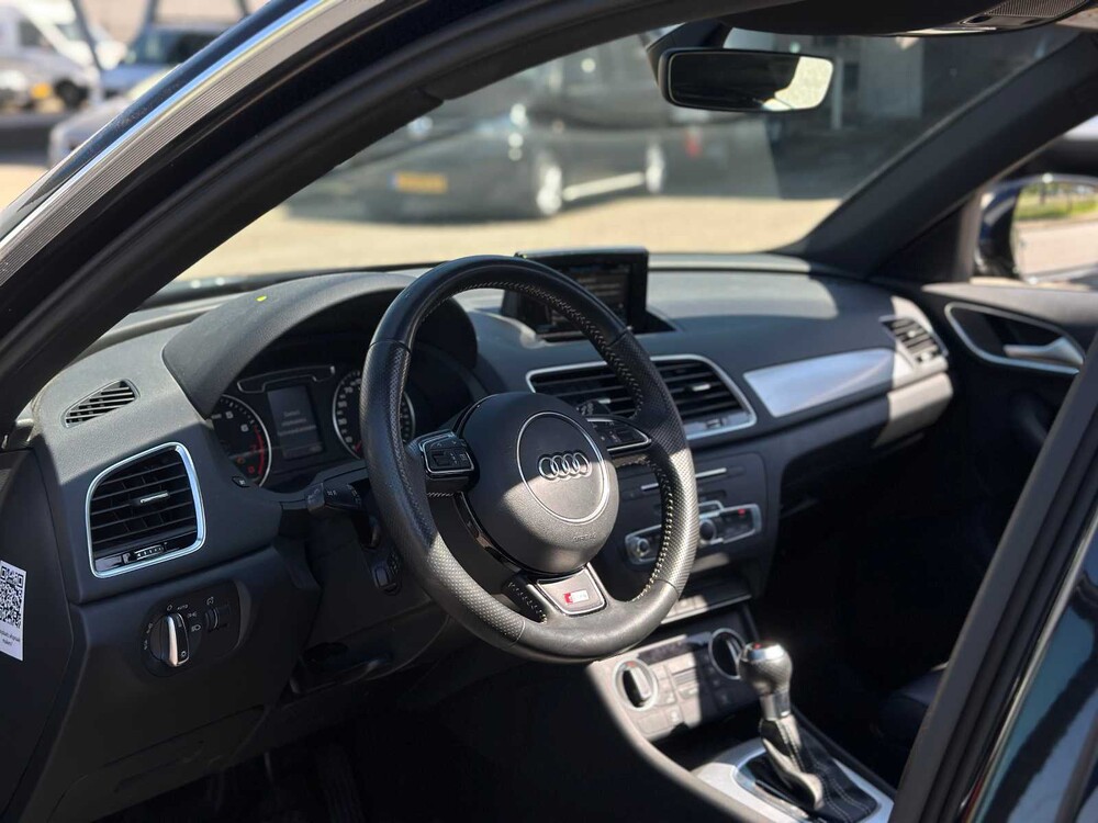 Audi Q3 1.4 TFSI CoD Sport Advance Sport 150pk 2018, RT-596-V