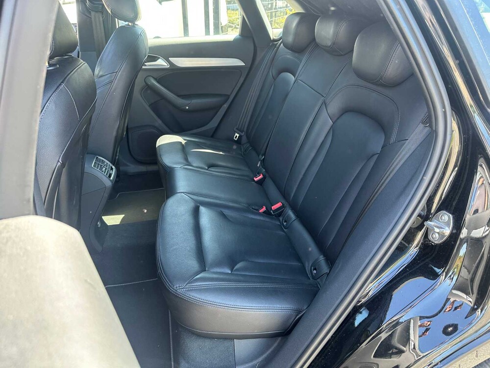 Audi Q3 1.4 TFSI CoD Sport Advance Sport 150pk 2018, RT-596-V