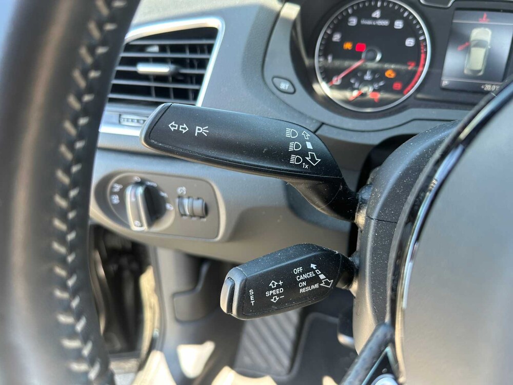 Audi Q3 1.4 TFSI CoD Sport Advance Sport 150pk 2018, RT-596-V