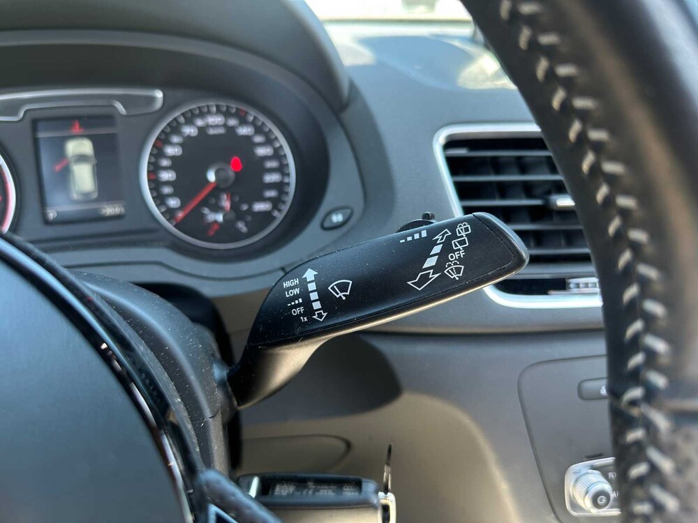 Audi Q3 1.4 TFSI CoD Sport Advance Sport 150pk 2018, RT-596-V