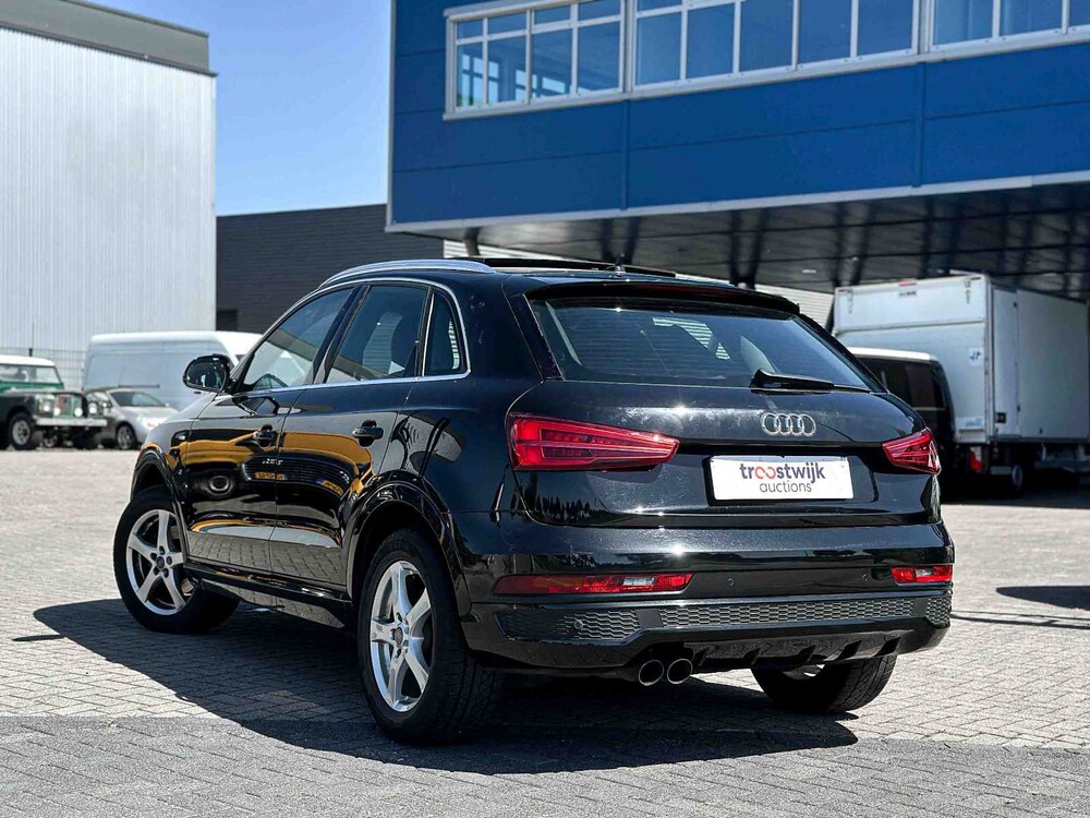Audi Q3 1.4 TFSI CoD Sport Advance Sport 150pk 2018, RT-596-V