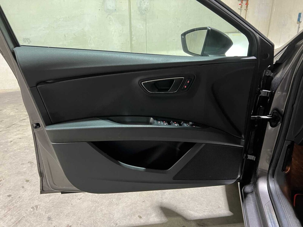 SEAT Leon 1.4 EcoTSI FR Connect 150pk 2016, G-727-KT