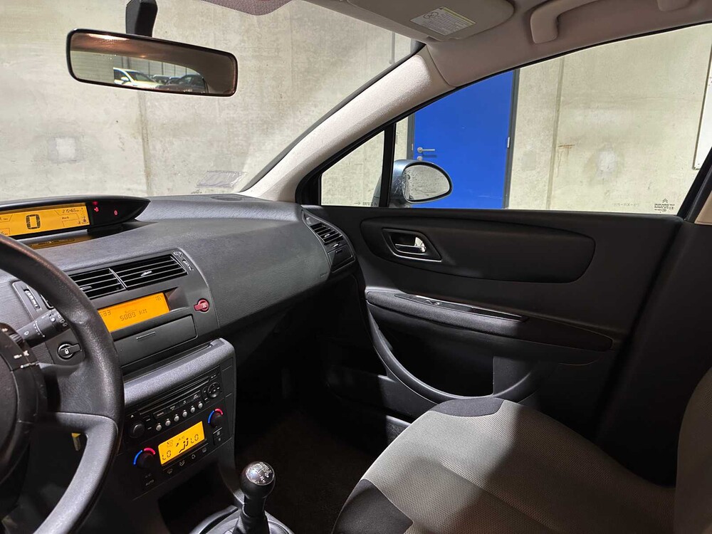 Citroen C4 1.6-16V Ligne Business 109pk 2007, 79-XR-PR
