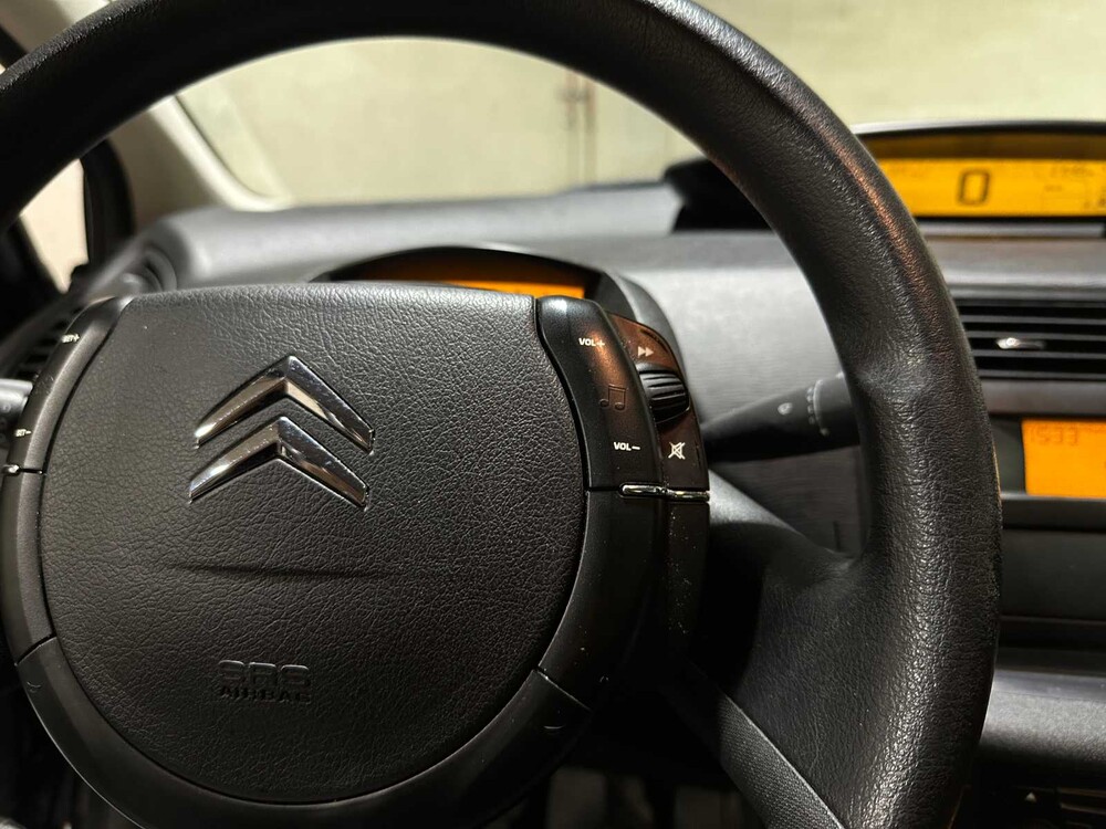 Citroen C4 1.6-16V Ligne Business 109pk 2007, 79-XR-PR