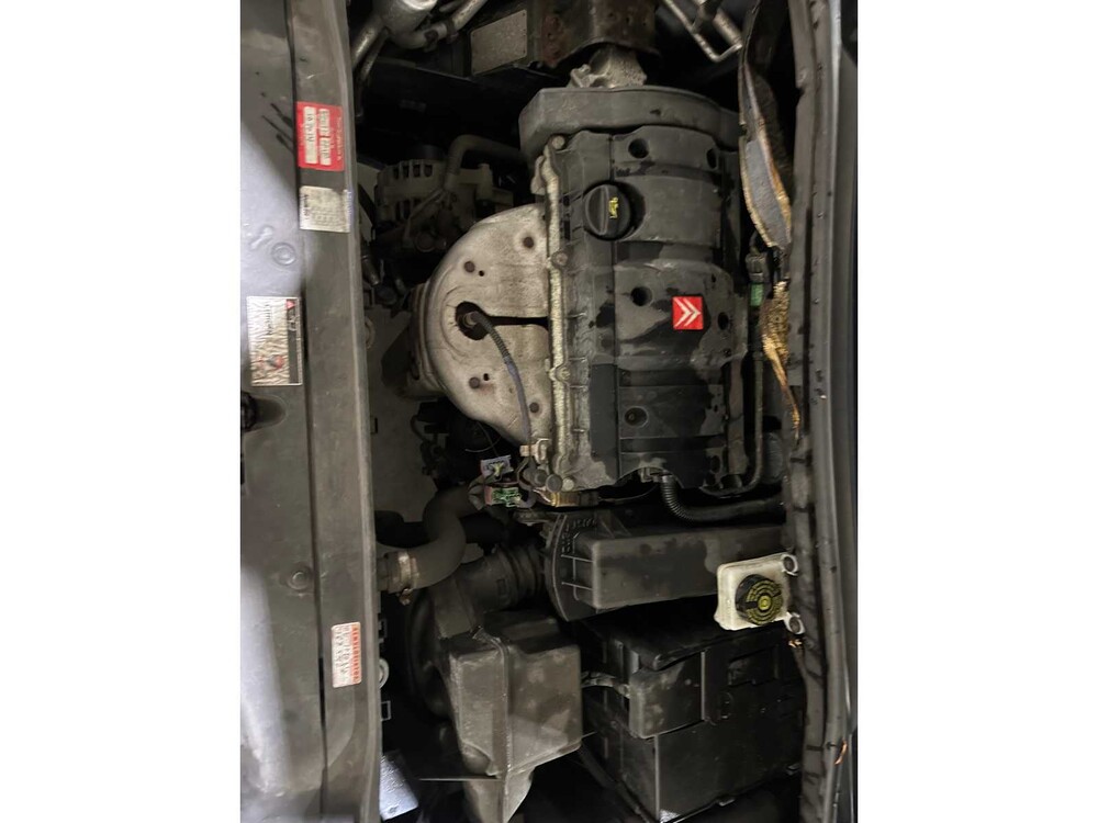 Citroen C4 1.6-16V Ligne Business 109pk 2007, 79-XR-PR