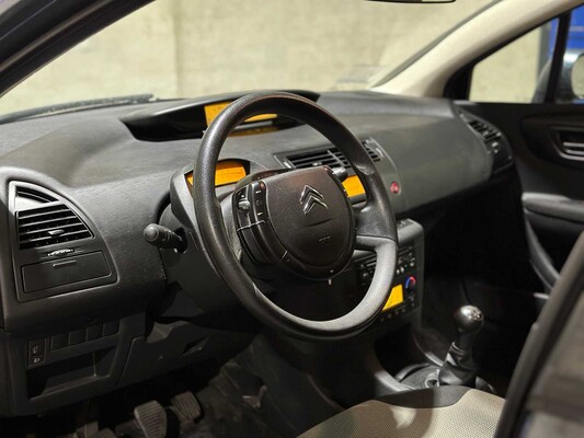 Citroen C4 1.6-16V Ligne Business 109hp 2007, 79-XR-PR