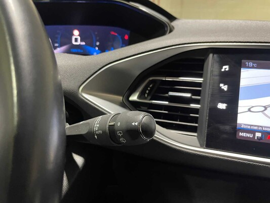 Peugeot 308 SW 1.5 BlueHDi Blue Lease Allure 131hp 2021, K-222-RG