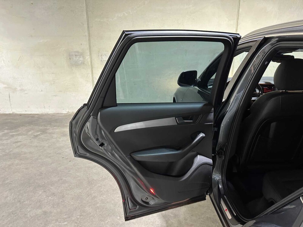 Audi Q5 2.0 TFSI Quattro S-Line Pro Line S 211pk 2009, 7-KHL-48