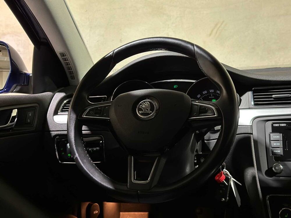 Skoda Superb Combi 2.0 TSI 200PK Automaat Sprint Pro 200pk 2014, PK-349-K