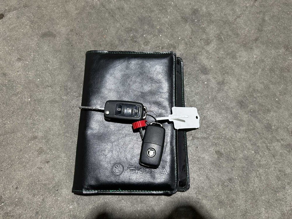 Skoda Superb Combi 2.0 TSI 200PK Automaat Sprint Pro 200pk 2014, PK-349-K