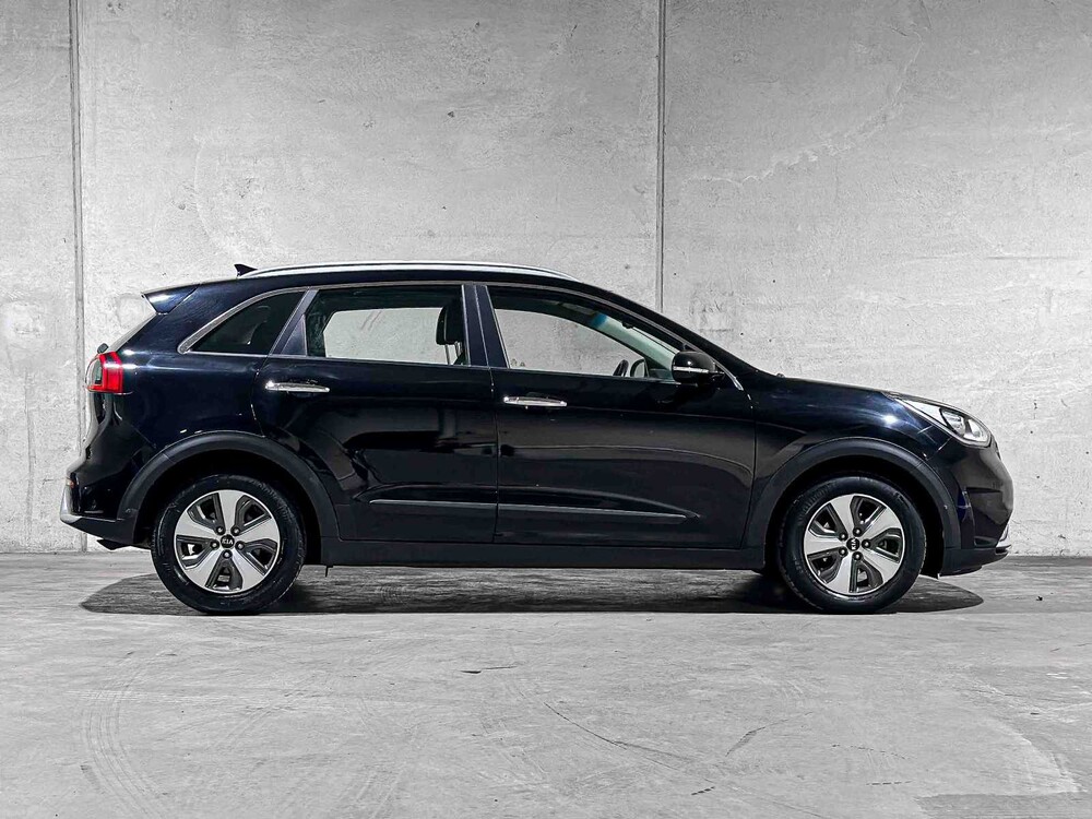 Kia Niro 1.6 GDi Hybrid DynamicLine 105pk 2017, PV-933-T