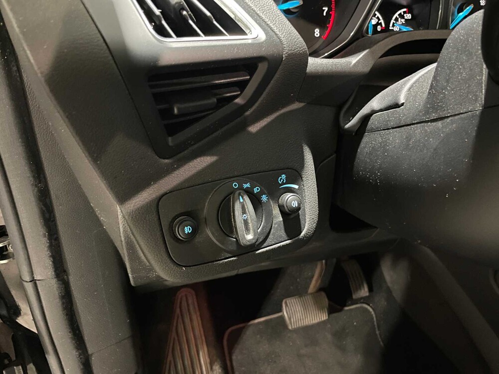 Ford C-Max 1.5 Titanium (automaat) 150pk 2018, XL-104-V