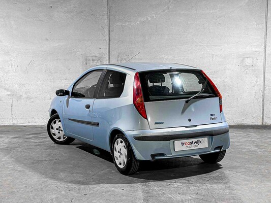 Fiat Punto 1.2 GO! 60hp 2002, 26-JP-LG