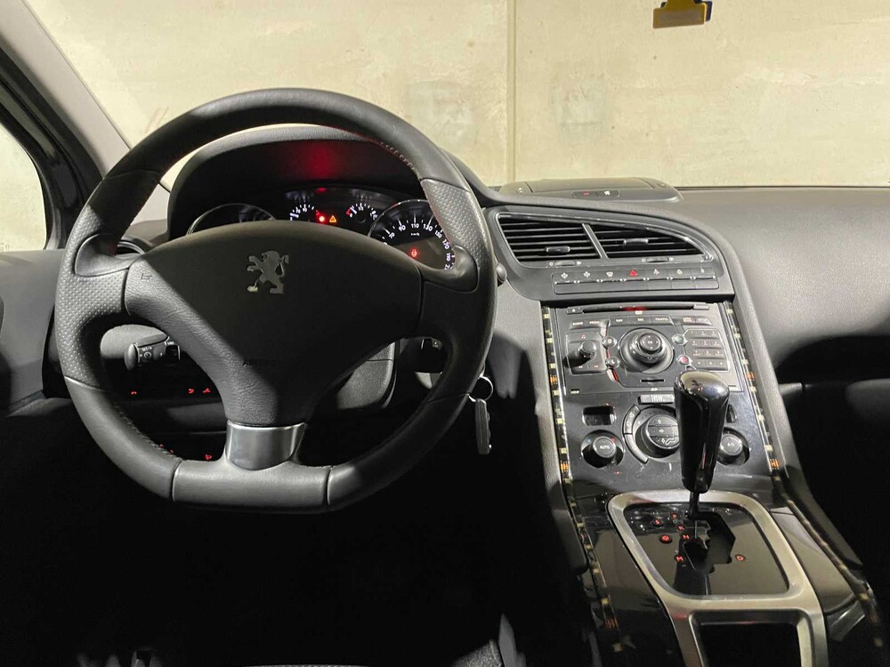 Peugeot 5008 1.6 THP GT 7p. 156pk 2011, 72-NXP-2