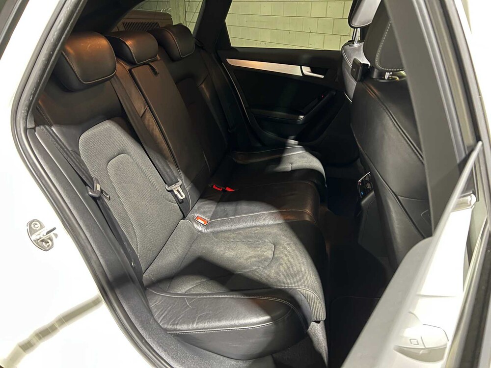 Audi A4 Avant 2.7 TDI Pro Line S 190pk 2009, XF-734-H