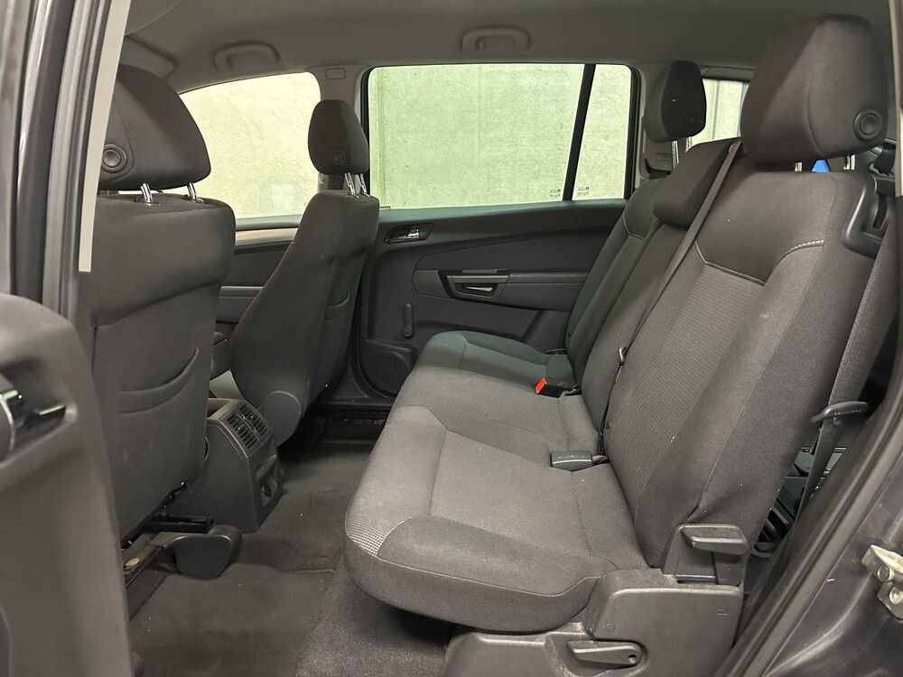 Opel Zafira 1.8 Edition 140pk 2011, 06-RGP-3