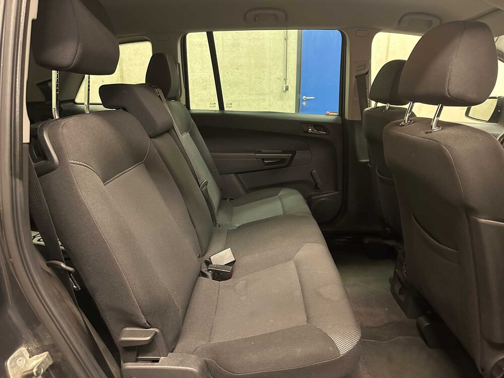 Opel Zafira 1.8 Edition 140pk 2011, 06-RGP-3