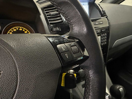 Opel Zafira 1.8 Edition 140PS 2011, 06-RGP-3
