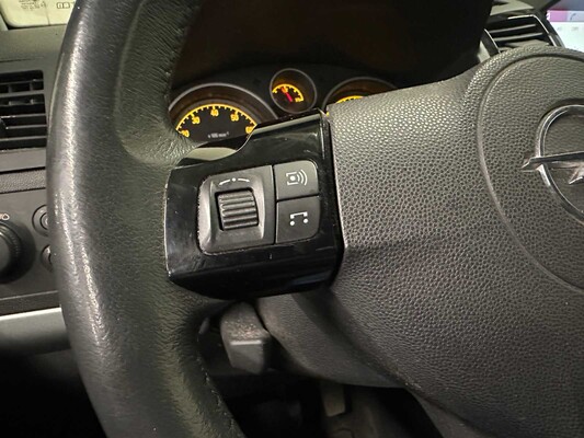 Opel Zafira 1.8 Edition 140PS 2011, 06-RGP-3