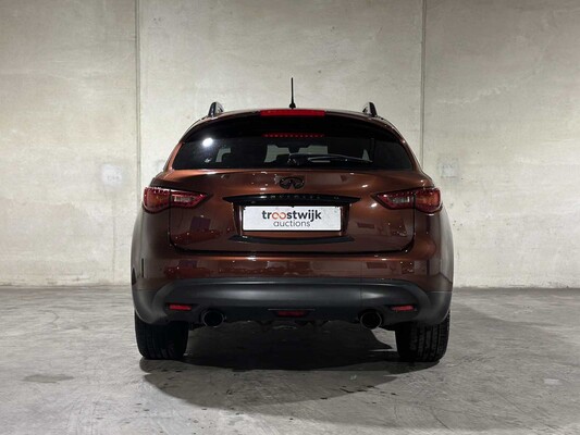 Infiniti FX 30d GT Premium 238hp 2012, 92-ZKP-3
