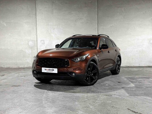 Infiniti FX 30d GT Premium 238hp 2012, 92-ZKP-3
