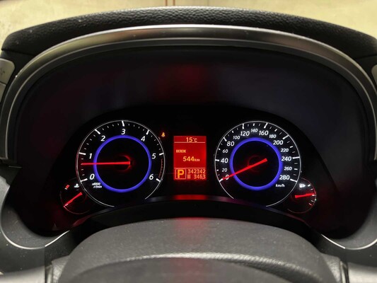 Infiniti FX 30d GT Premium 238hp 2012, 92-ZKP-3